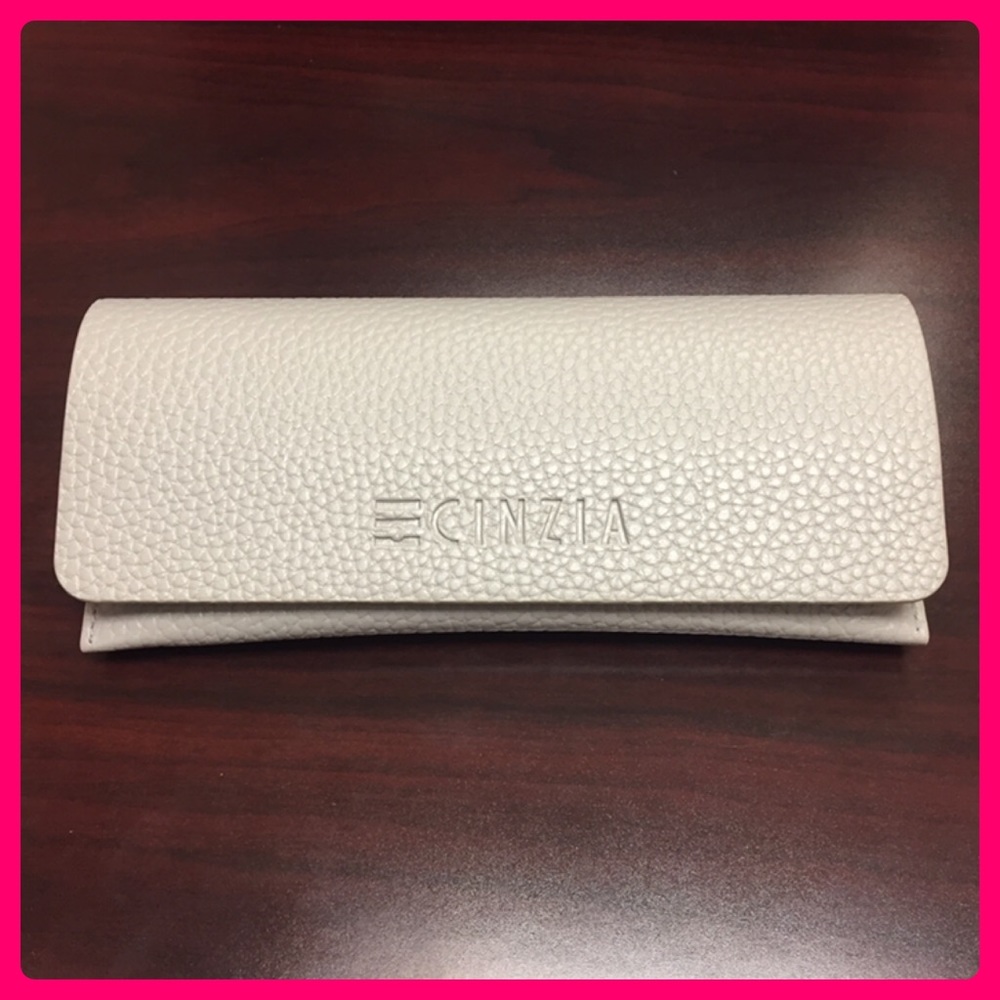 Brand New Cinzia Glasses Case
